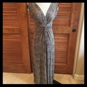 🔥SALE🔥 Soft, sexy, stunning Alberto Makali dress